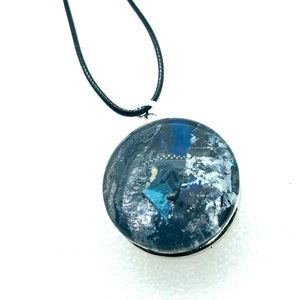 Statement Snap pendant with handmade 30mm snap SJ30 simple round StyleDot